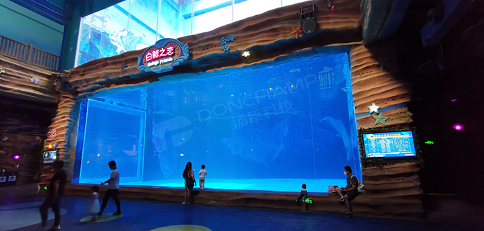 为何浇铸亚克力是观景窗的“性能王者”？深度解析其卓越抗冲击与尺寸稳定性